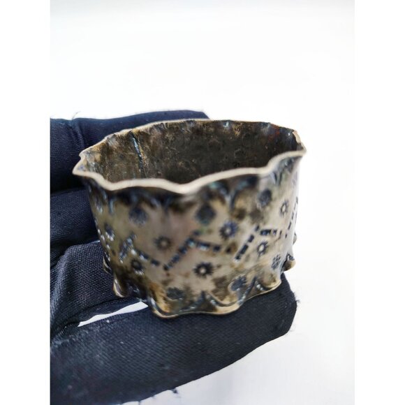 Napkin Ring Large Hand Tooled Metal Vintage Estate Artisan Scalloped Edge - Picture 8 of 10